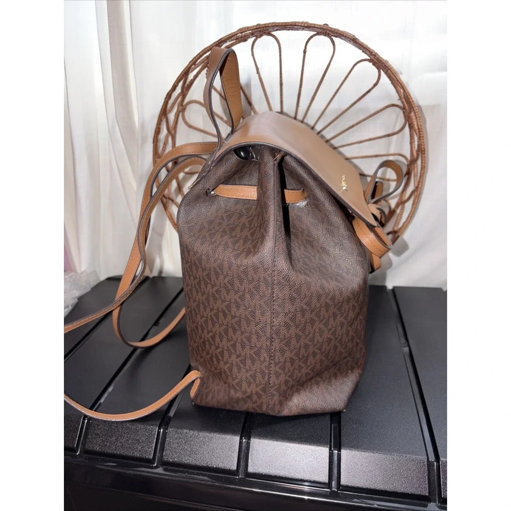 Preloved Michael Kors Junie Leather Medium Backpack‎ Tan Brown Monogram SEE PICS